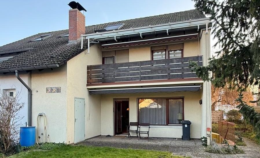 Reiheneckhaus mit Garten in ruhiger Wohnlage von Ladenburg